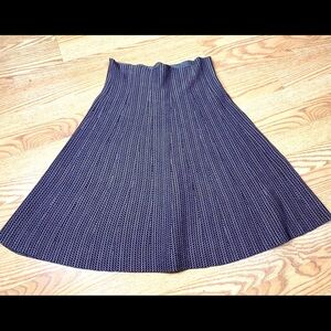 NEW Max Studio Brown/Black Chevron Print Pull On Stretch Skirt Size M/L